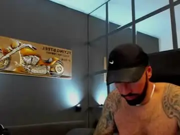 Chaturbate Adult Webcams of arongrant