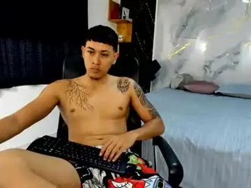 Chaturbate Sex Cam of carlitosex09