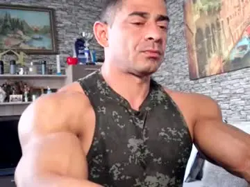 Chaturbate Sex Cam of musclebredon
