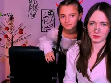 Chaturbate Live Porn of bella_dorn