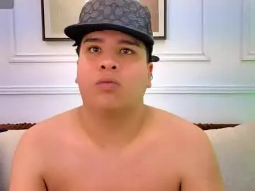 Chaturbate Free Live Porn of bennett_alejoo