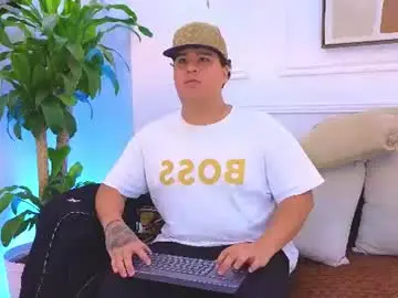 Chaturbate Live Sex Cam of bennett_alejoo