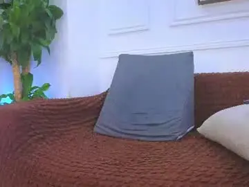 Chaturbate Free Live Porn of bennett_alejoo