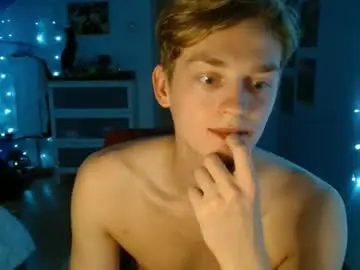 Chaturbate Free Live Porn of daniel_yumm