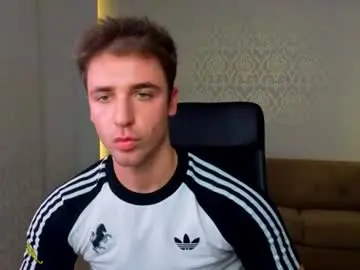 Chaturbate Live Porn of kellenwest