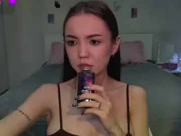 Chaturbate Adult Webcams of sweetieee_kira