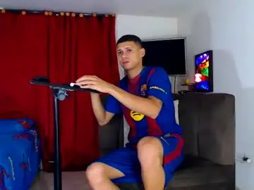 Chaturbate Nude Webcam of jeffer21_hot