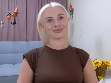 Chaturbate Free Live Porn of marymonrovia