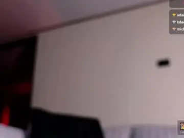 Chaturbate Free Porn Cam of phantom_bigger1