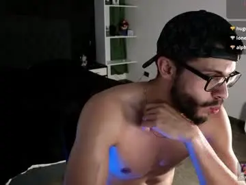 Chaturbate Private Sex Chat of phantom_bigger1