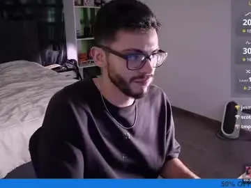 Chaturbate Live Sex of phantom_bigger1