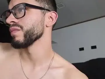 Chaturbate Adult Webcams of phantom_bigger1