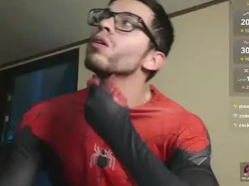 Chaturbate Sex Cam of phantom_bigger1