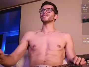 Chaturbate Private Sex Chat of phantom_bigger1