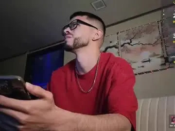 Chaturbate Adult Webcams of phantom_bigger1