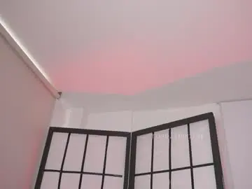 Chaturbate Live Sex Cam of roselinedior