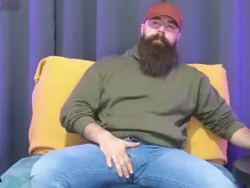 Chaturbate Live Sex Cam of meaty_roll