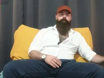 Chaturbate Live Sex Cam of meaty_roll