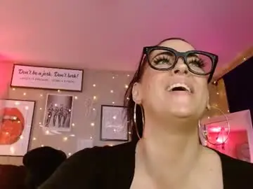 Chaturbate Adult Video Chat of milf_lacey