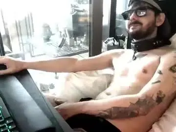 Chaturbate Nude Webcam of pup0815