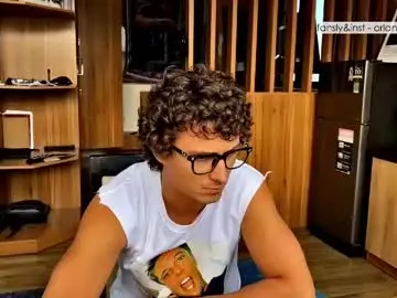 Chaturbate Watch Live Sex Cams of orlando__bloom