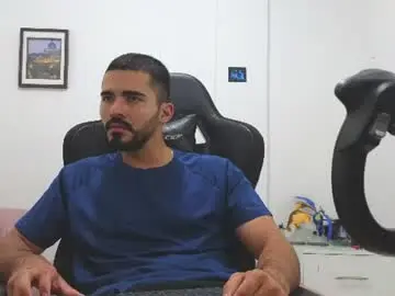 Chaturbate Live Sex of alejandroo_7