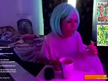 Chaturbate Live Porn of rainbowpony420