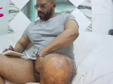 Chaturbate Private Sex Chat of bruce_bigg