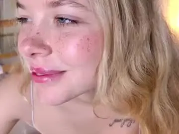 Chaturbate Sex Chat of milly_shy