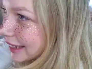 Chaturbate Sex Cam of milly_shy