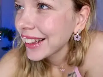 Chaturbate Nude Webcam of milly_shy