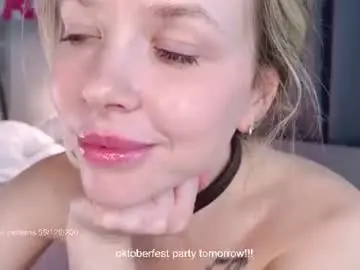 Chaturbate Nude Webcam of milly_shy