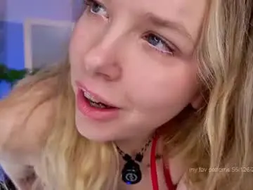 Chaturbate Live Sex of milly_shy