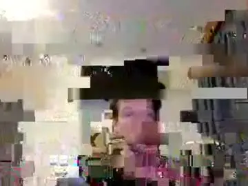Chaturbate Live Sex of moms_little_monster