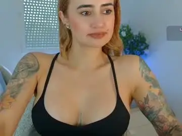Chaturbate Live Porn of pennyy__