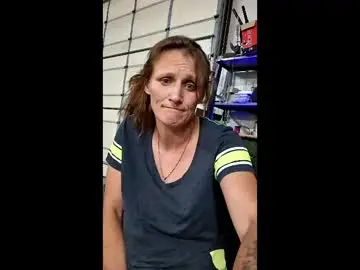 Chaturbate Sex Chat of tastypeach6989