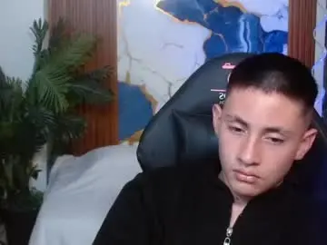 Chaturbate Free Live Porn of andres_tay