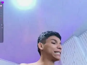 Chaturbate Live Sex of angelic_tay
