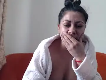 Chaturbate Watch Live Sex Cams of jannee29