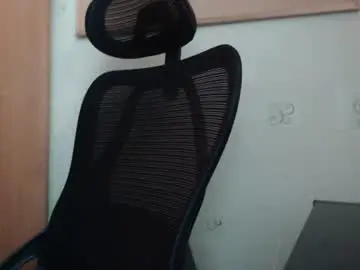 Chaturbate Free Porn Cam of karolhorny96