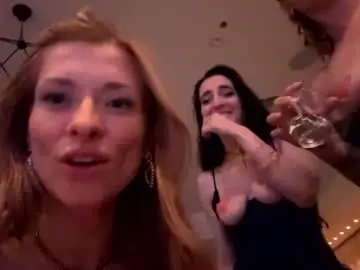 Chaturbate Best live sex cam show of saraloverays