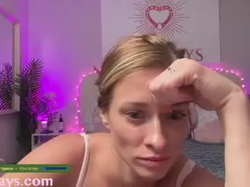 Chaturbate Nude Webcam of saraloverays
