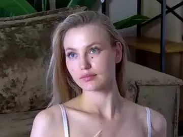Chaturbate Adult Video Chat of yungtessa