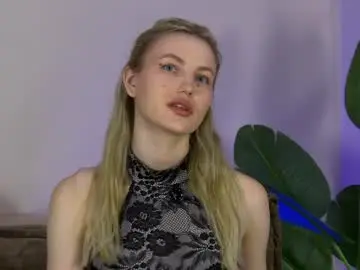 Chaturbate Sex Cam of yungtessa