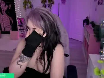 Chaturbate Adult Webcams of crimsonkitten