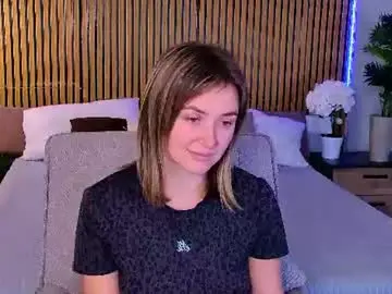 Chaturbate Watch Live Sex Cams of cutemirage