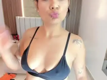 Chaturbate Adult Video Chat of ninamartins