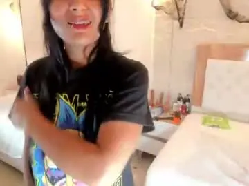 Chaturbate Best live sex cam show of ninamartins