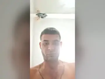 Chaturbate Live Porn of panarello199233