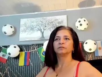 Chaturbate Free Porn Cam of rosse_milf1